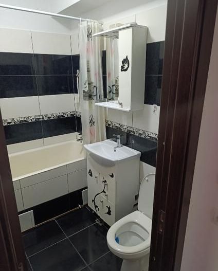 Apartament 2 camere Severinului etaj 3/4 - Poză 10