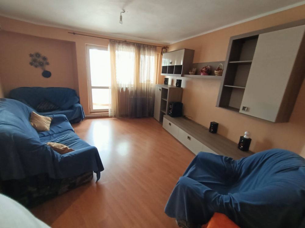 Apartament 4 camere, Micro 18 - Poză 1