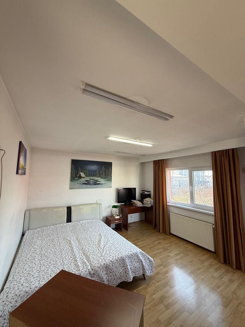 Apartament in vila Tunari, Lidl - Poză 12