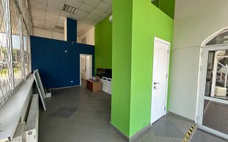 Chirie, spațiu comercial, 47 mp str. Ștefan cel Mare, Bălți - Poză 4