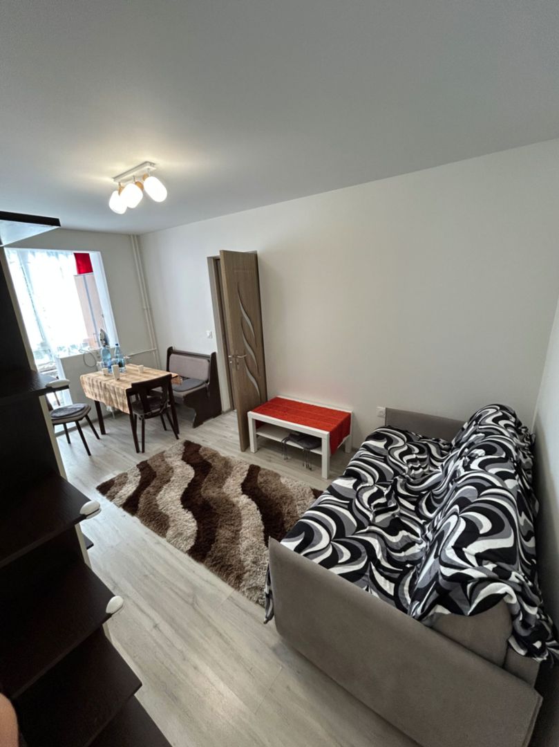 Apartament modern cu 3 camere luminos, disponibil pentru închiriere - Poză 10