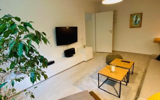 Bright modern 2-room, furnished - Poză 5