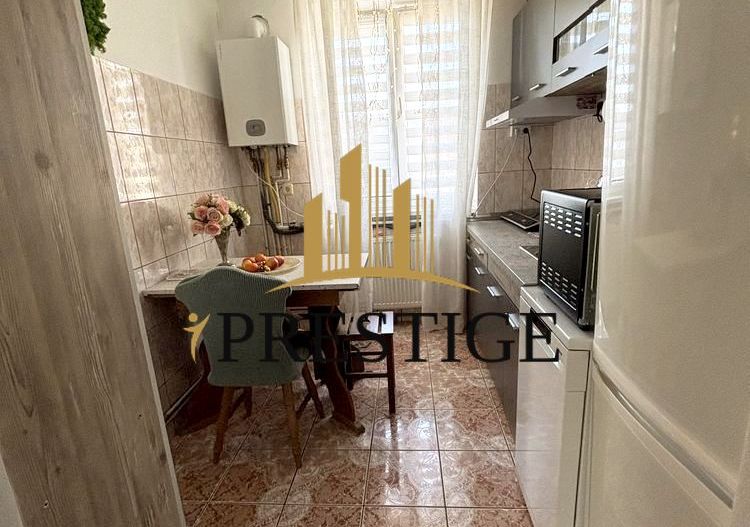 Apartament 2 camere de vânzare Sibiu, zona Bulevardul Mihai Viteazu - Poză 3