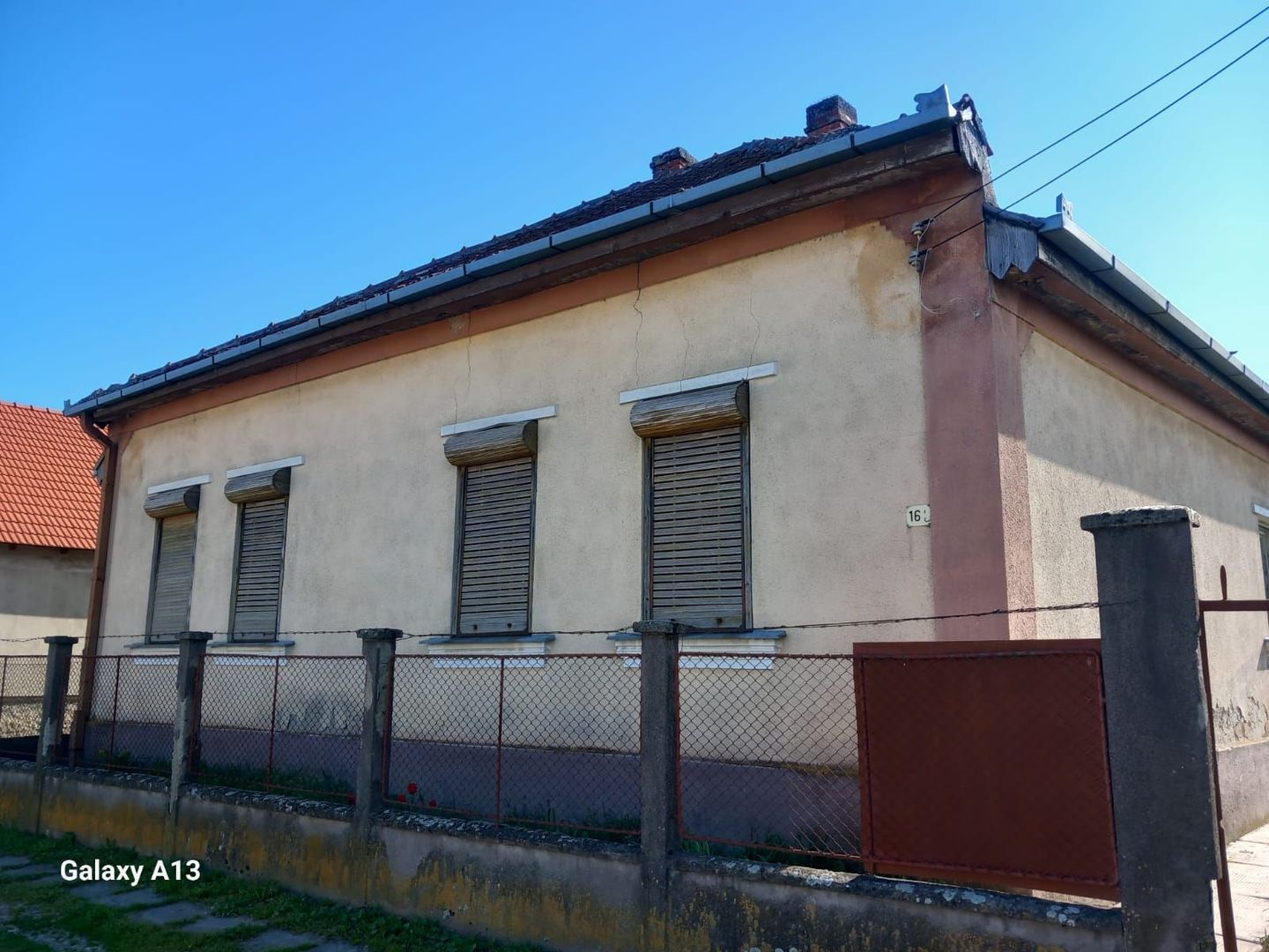 Ag EUROPA vinde casa cu 4 camere si teren de 60 ari in Ambud. - Poză 1