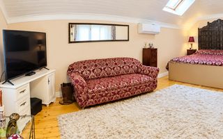 Vilă Renovata Unirii | 150 mp | 8 Camere | P+1+M - Poză 2