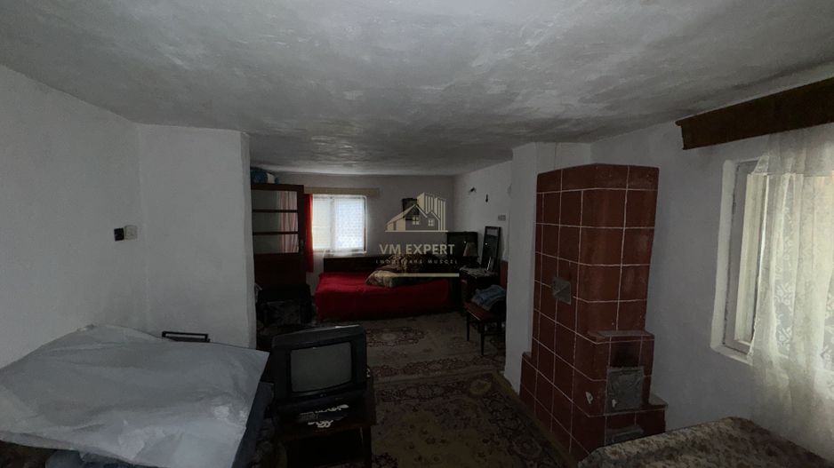 CASA 4 CAMERE, TEREN 604 MP, VOINESTI LERESTI, COMISION 0% - Poză 7