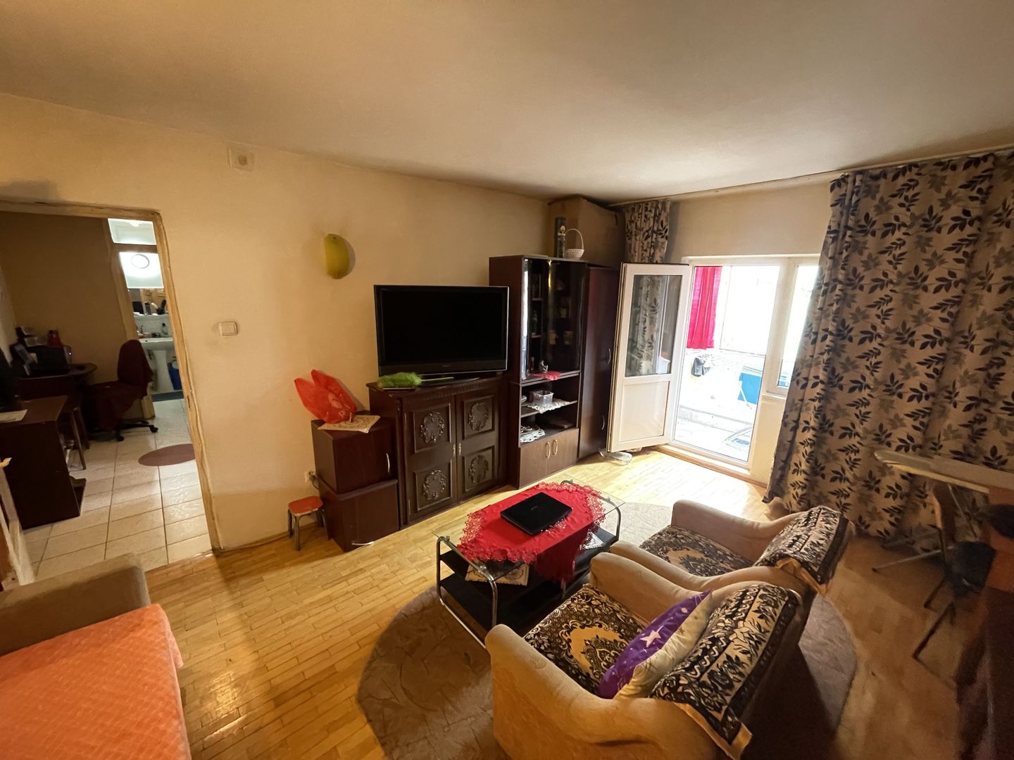 Dambovita | 2 camere | Decomandat | Etaj intermediar - Poză 7