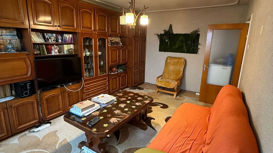 Apartament cu trei camere, Brancoveanu, 130.000€ - Poză 1