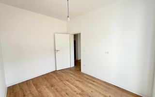 Bucatarie inchisa. Etaj 1. Loc de parcare. Asfalt. - Poză 9