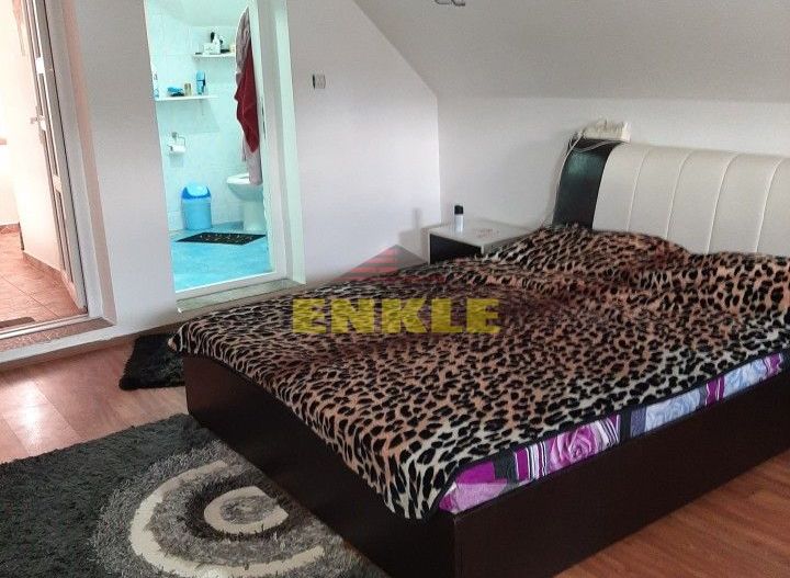 Casa 5 camere, Petru Rares, 530mp teren, 100000 euro negociabil - Poză 8