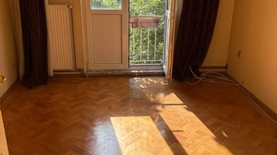 APARTAMENT DECOMANDAT | CENTRALA PROPRIE | FLORESACA COMPOZITORI - Poză 1