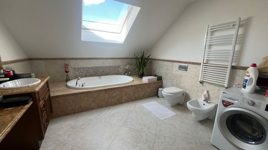 Vila Burdujeni | Complet Mobilată | 265 MP Utili - Poză 12