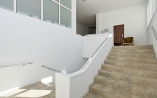 FALEZA NORD cladire multifunctionala 4600 mp cu acces din Bdul Mamaia! - Poză 7