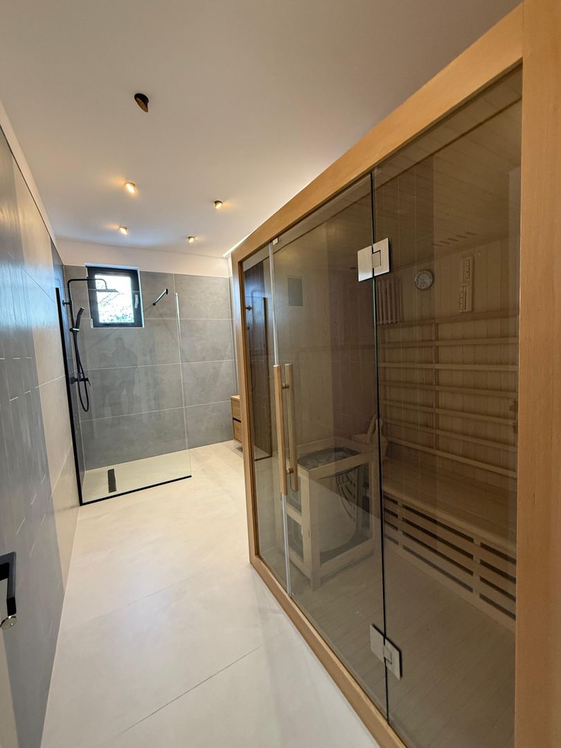 Vila complet finisata | Sauna | Cambridge School - Poză 12