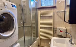 Apartament la casa 76 mp utili terasa curte si pivnita zona Lupeni - Poză 10