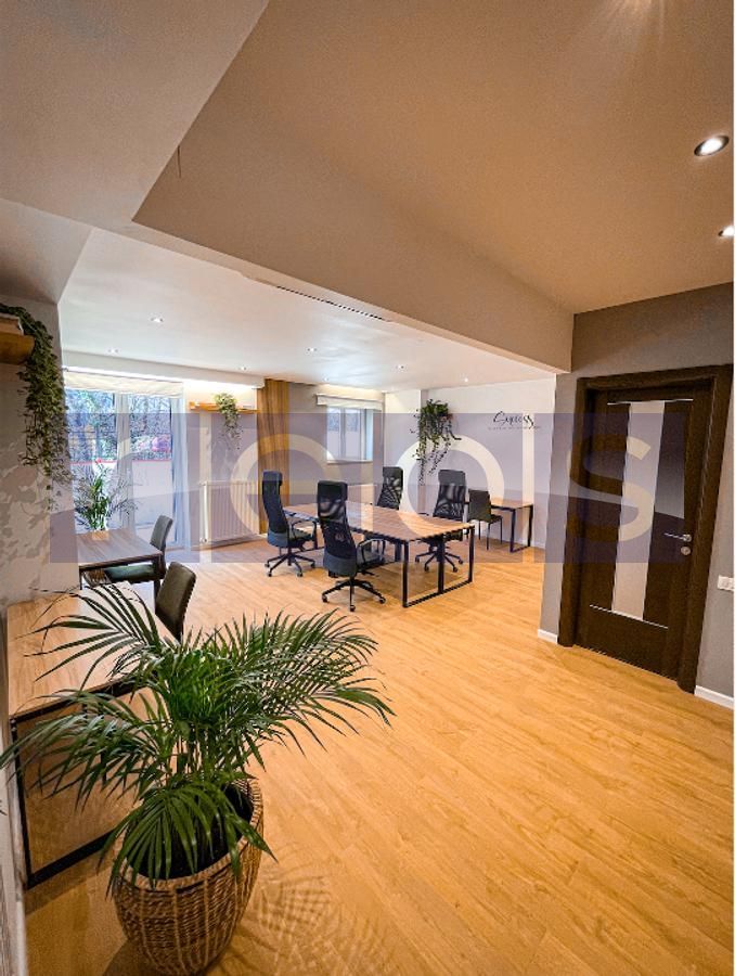 APARTAMENT DE VANZARE 3 CAMERE + TERASA 40 MP ZONA ULTRACENTRALĂ - Poză 1