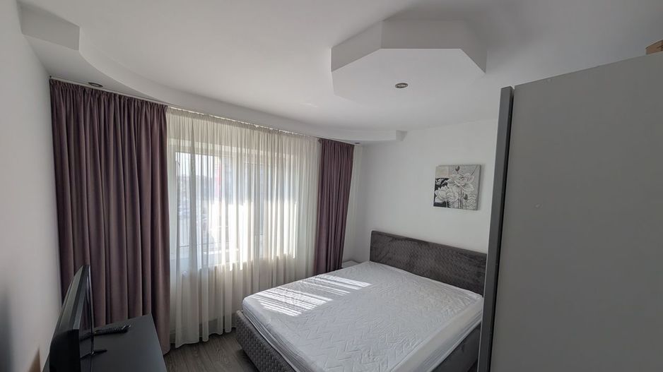 Apartament 2 camere decomandat, zona Kaufland Craiovita noua - Poză 2