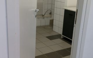 135 mp de birouri pe Calea Plevnei - Poză 2