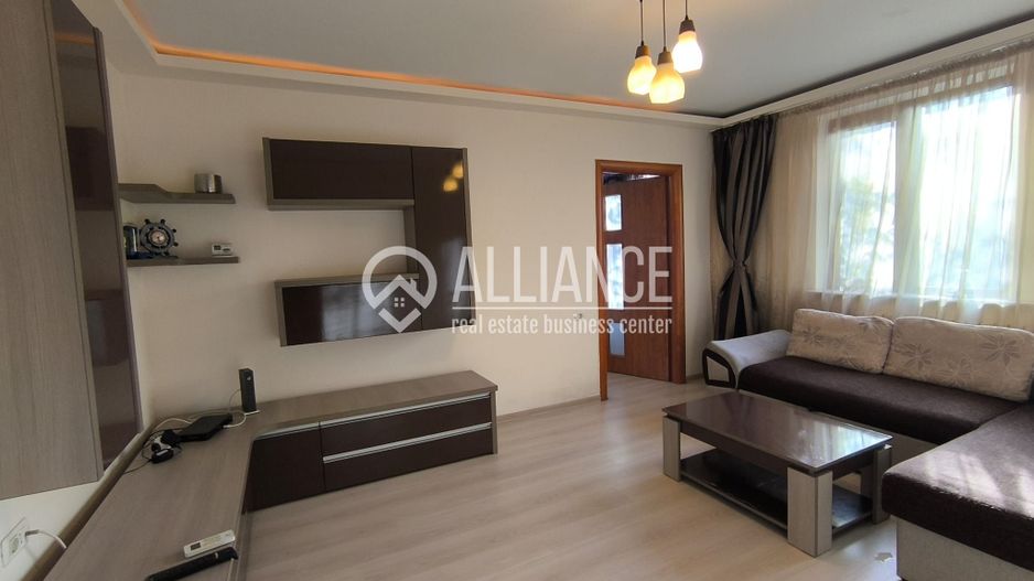 CENTRU COLONADELOR(cod03) - 2 Camere luminoase ! - Poză 3