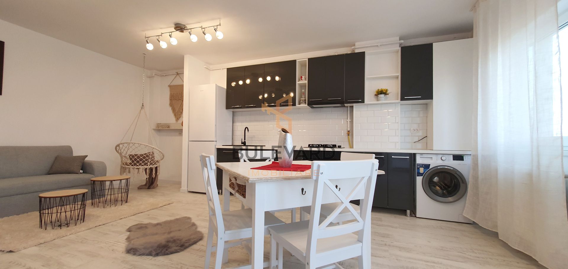 Apartament modern cu 2 camere, zona Terra! - Poză 3