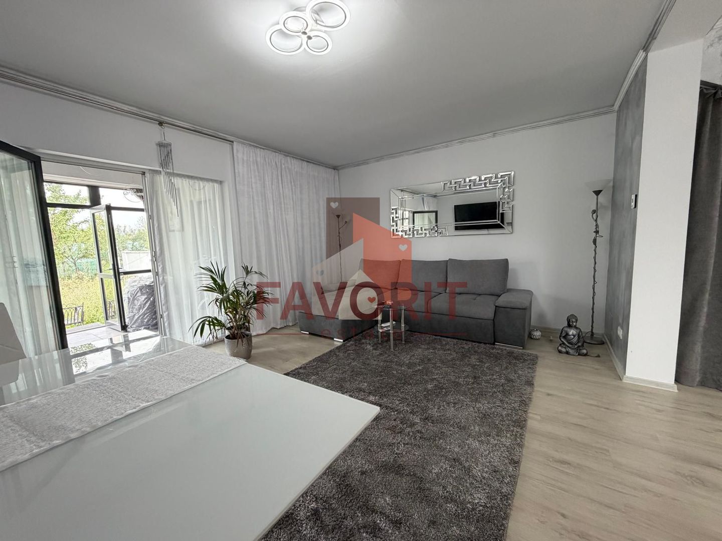 Duplex | 5 camere | Mobilat | Toate utilitatile | Asfalt | Utvin | - Poză 4