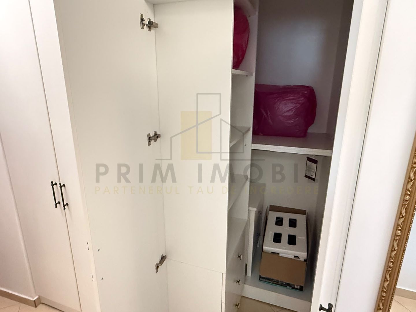 Apartament 2 camere, Hala Centrala, etaj 8, vedere panoramica, renovat - Poză 17