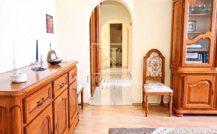 Apartament 4 camere 84 mp Tatarasi Dispecer 126000 euro - Poză 10
