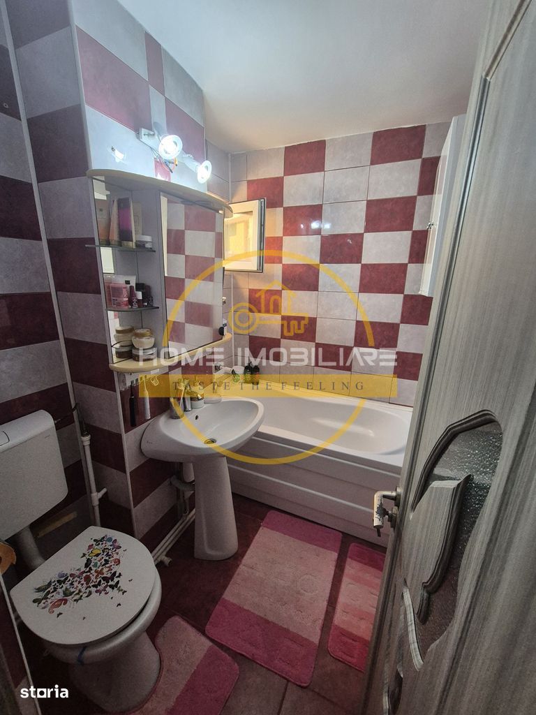 Apartament cu 3 camere / 60 mp/ zona Podu Ros - Poză 9