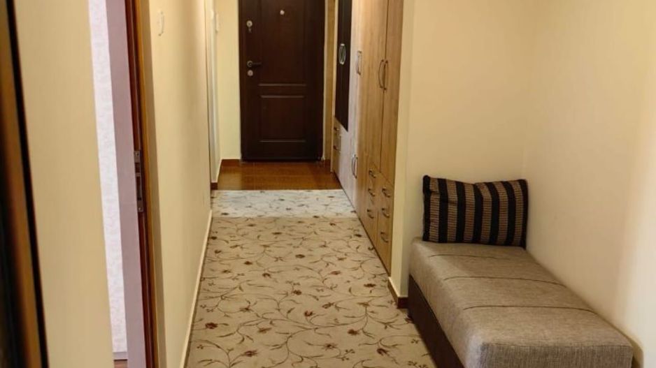 Apartament de vânzare - 4 camere, Strada Tecuci, Bloc Vega - Poză 9