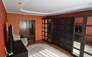 Vânzare, apartament, 2 camere, strada Ștefan Cel Mare, Bălți - Poză 2