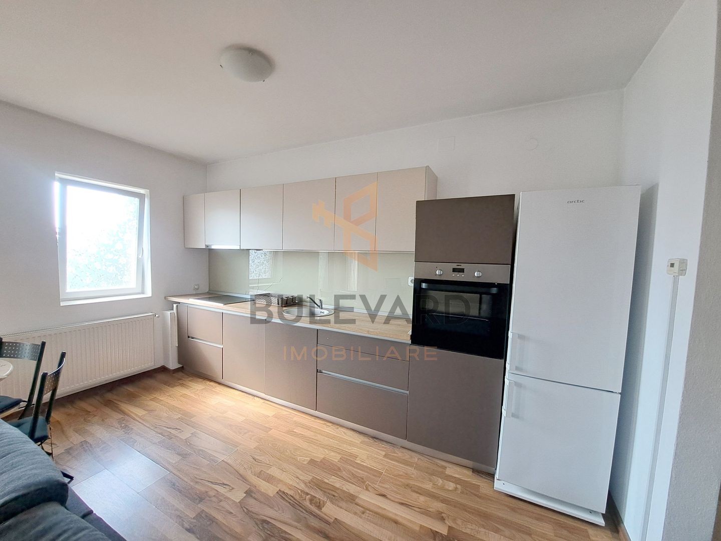 Apartament 2 camere in zona B-dul N.Titulescu! - Poză 6
