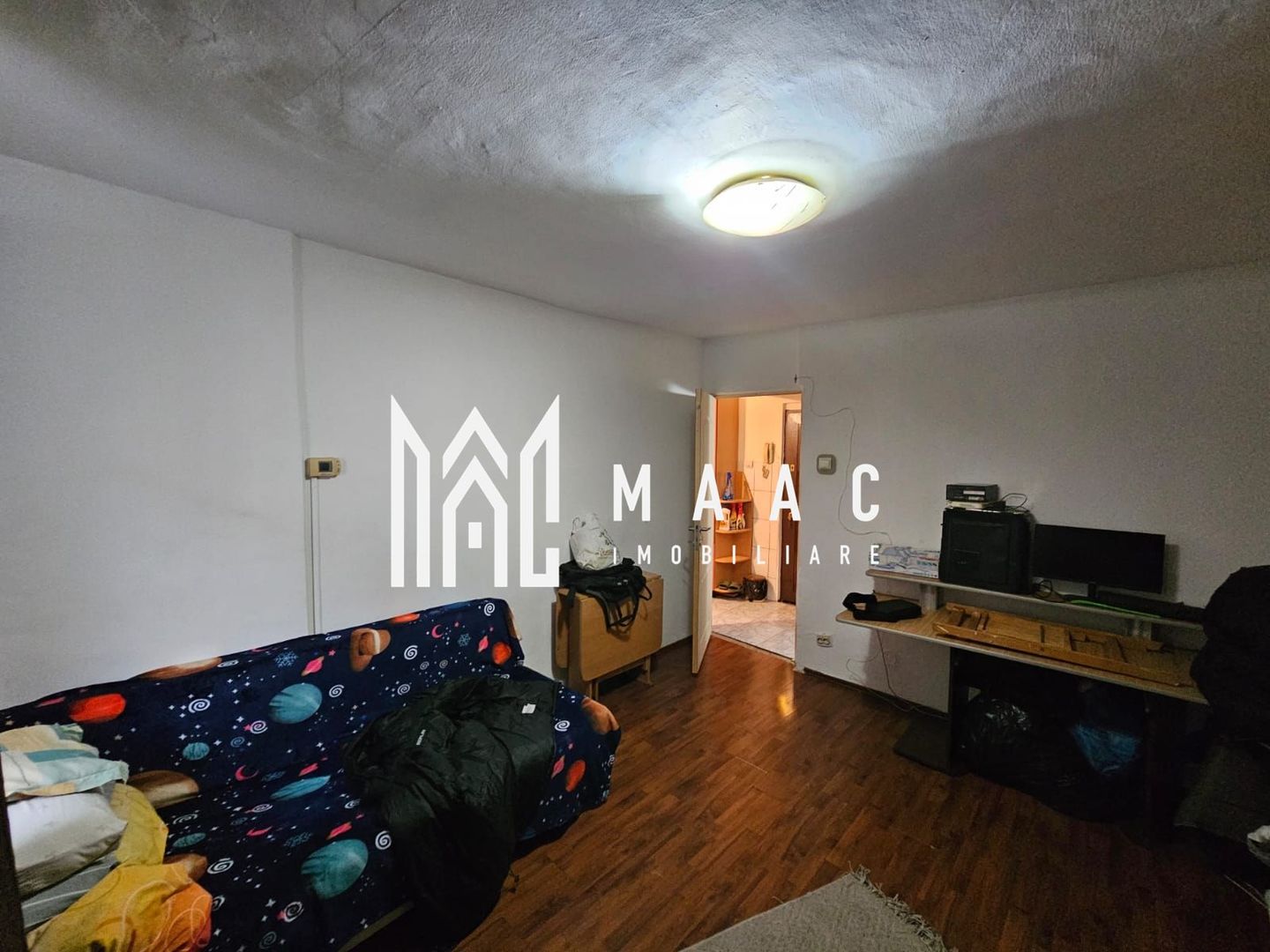 Garsoniera | Strand 2 | Etaj 1 | Boxa - Poză 2