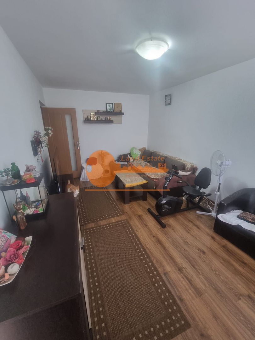 Apartament cu 3 camere la 8 minute de Metrou Crangasi - Poză 1