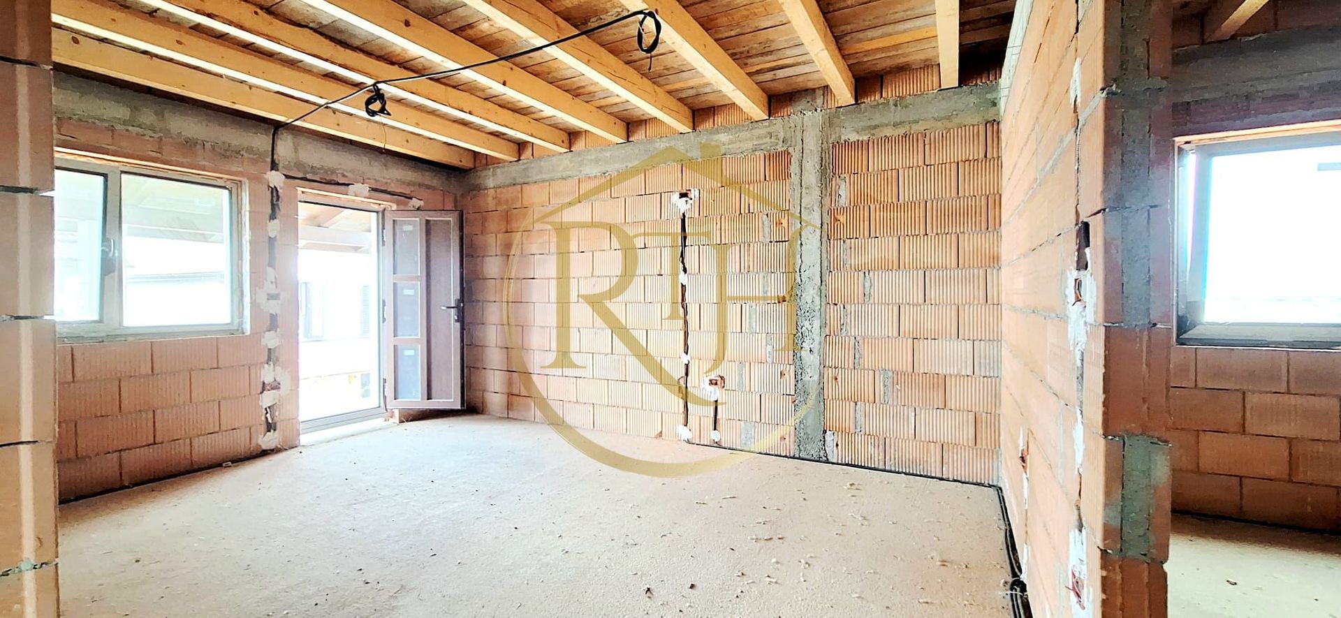 Se vinde duplex modern cu 3 camere  plus teren in Giroc ,zona linistita. - Poză 8