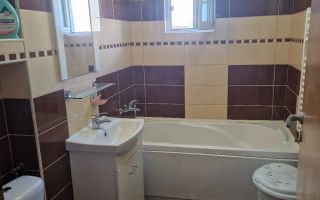 Apartament 3 camere zona Lunei - Poză 8