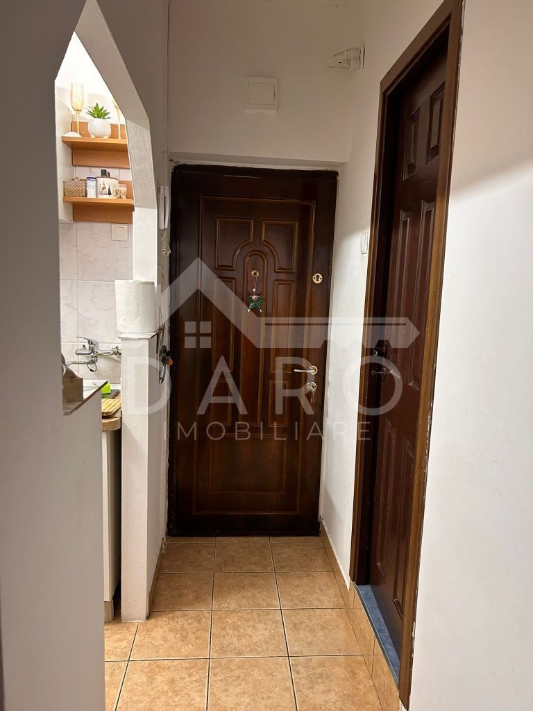 Garsoniera 7 Noiembrie Tg Mures - Poză 2