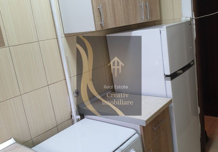 De vanzare apartament 2 camere - Poză 5