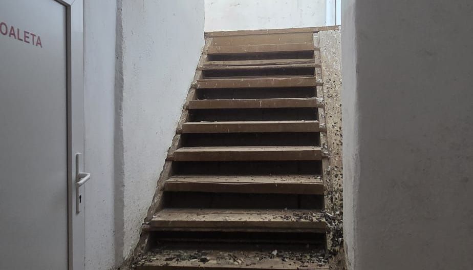 Spatiu comercial de inchiriat – fosta Pizzeria Unirii, Lugoj - Poză 25
