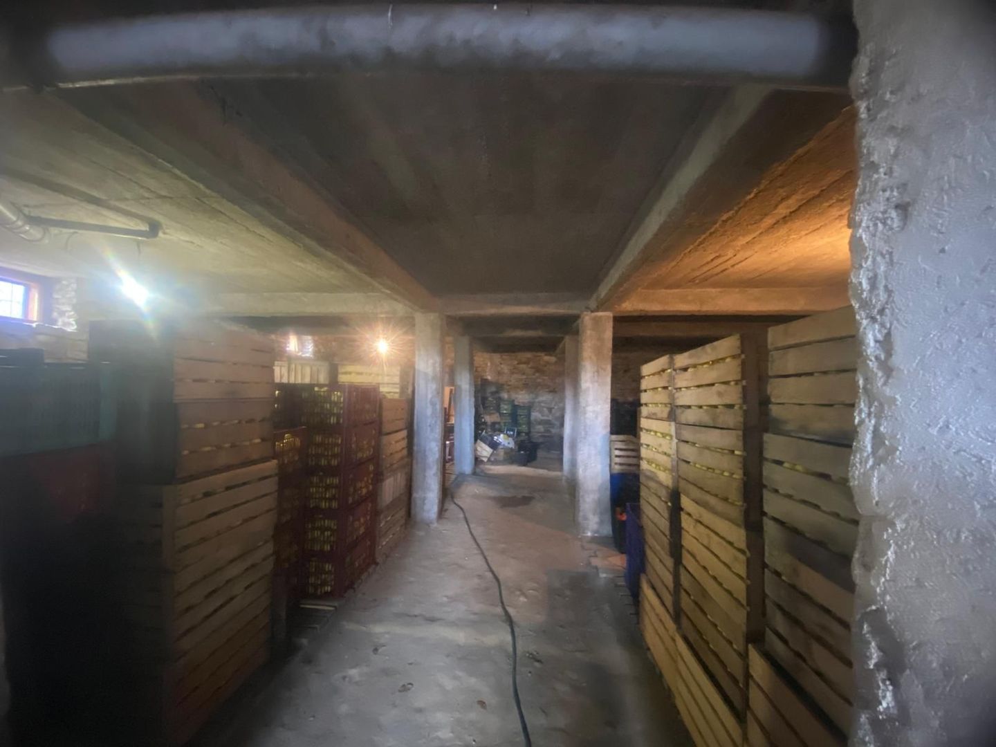 Vanzare casă spațioasă cu teren generos în Cândești Vale–jud Dambovita - Poză 16