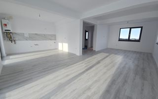 Vila cu teren superb in comuna Berceni! 4 Camere - Poză 3