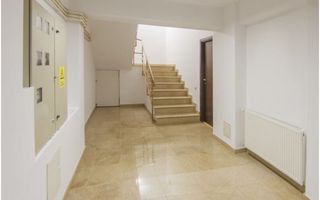 Vila P+3, suprafata utila 345 mp, aflata la 10 min. de P-ta Victoriei - Poză 12