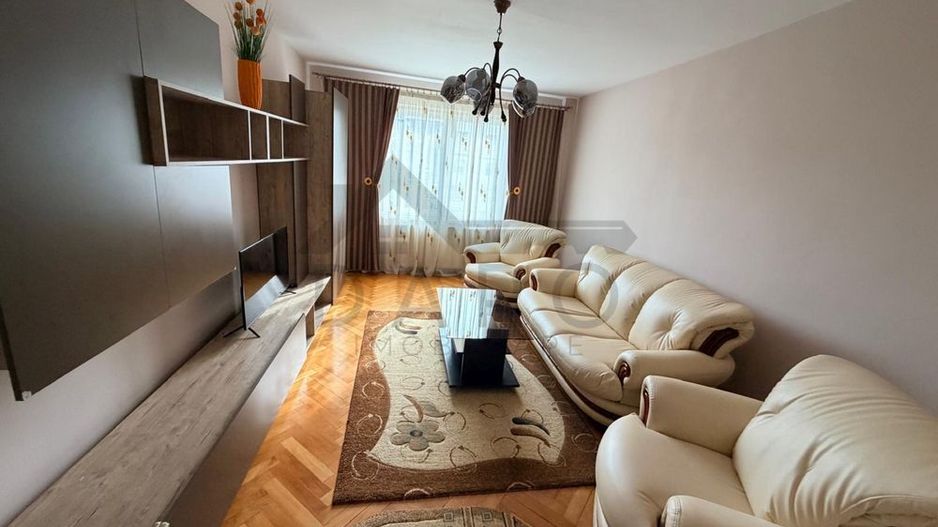 Apartament de inchiriat 3 camere, 2 bai. -situat pe strada Livezeni - Poză 4