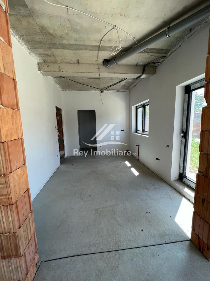 Casă construcție de Lux de vânzare în Șelimbar zonă bună - Poză 13