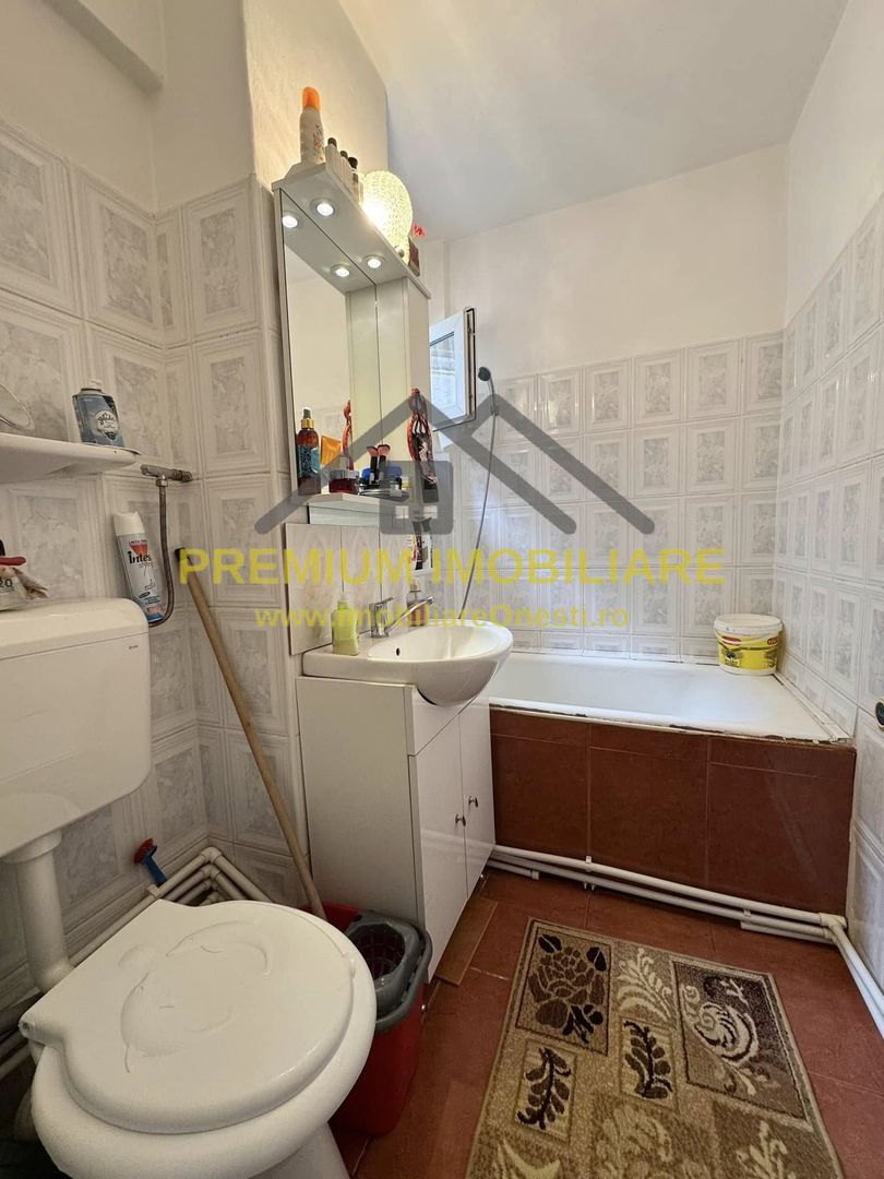 Apartament 3 camere zona de jos - Poză 5