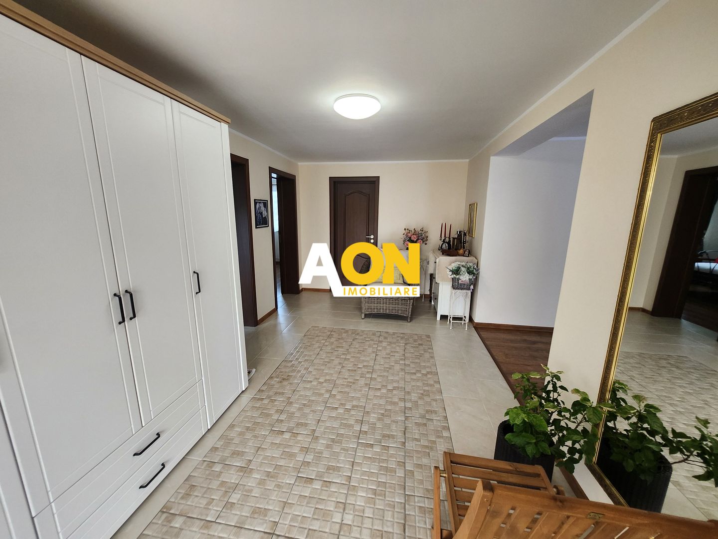 De vanzare casa pe un singur nivel 3 camere, 483mp teren, Alba Micesti - Poză 7