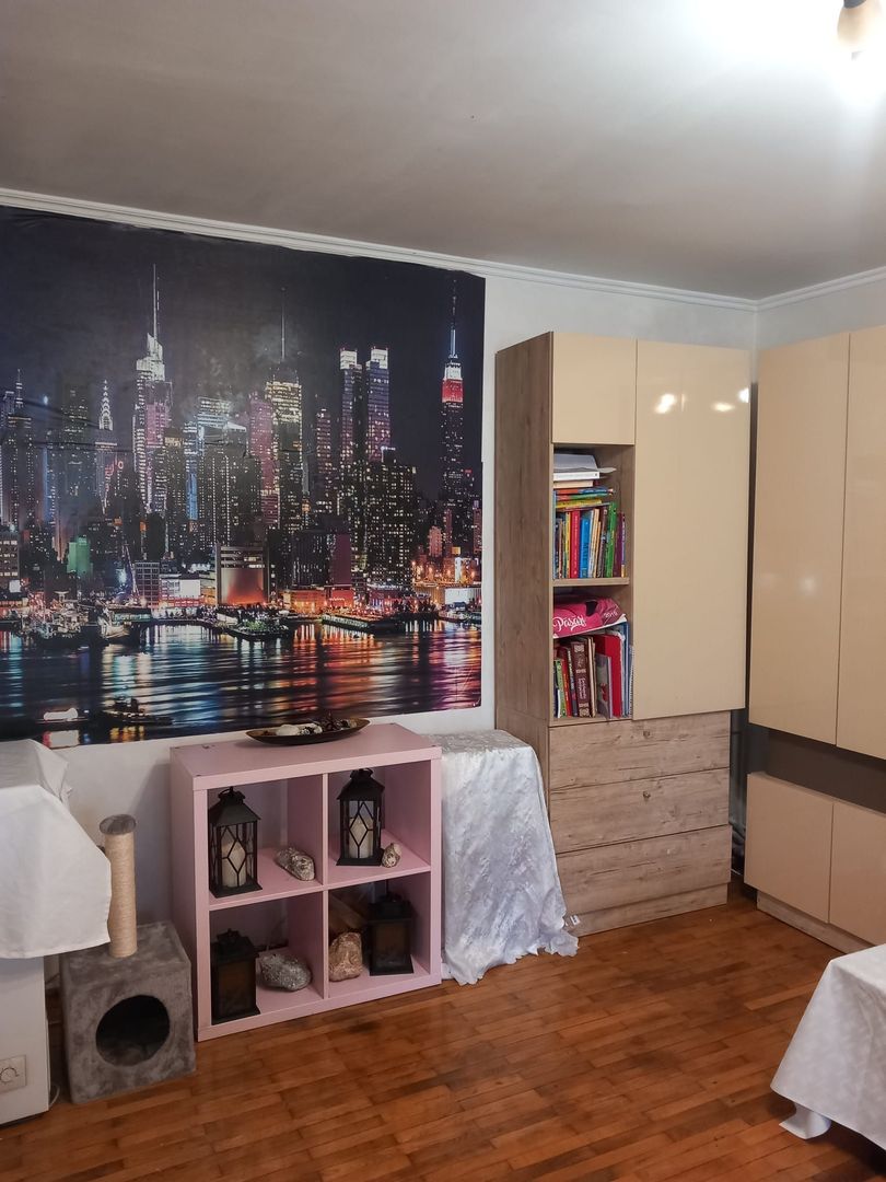 Apartament 4 camere de vânzare Otopeni ULTRACENTRAL - Poză 2