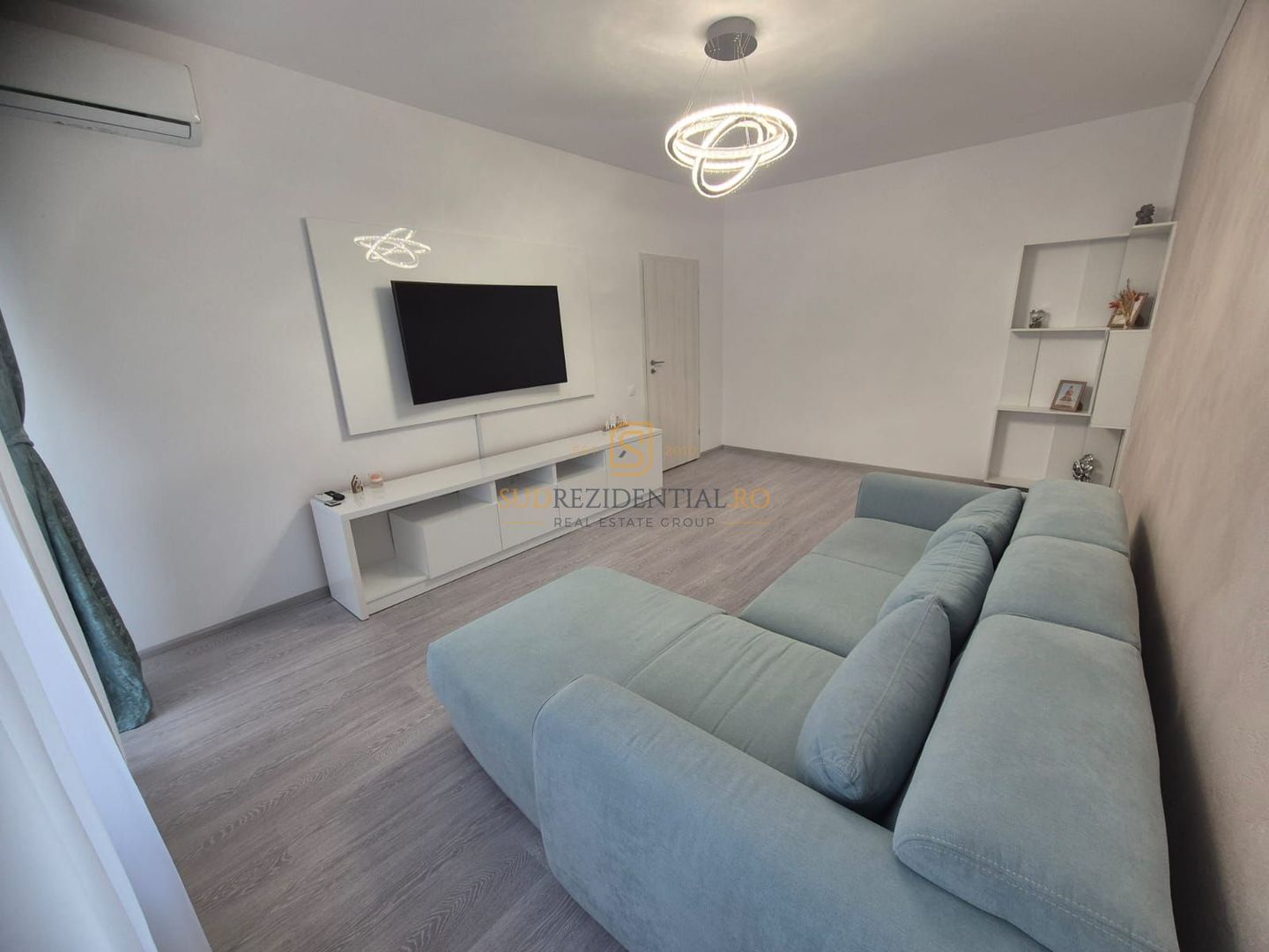 Apartament 2 camere de vanzare, mobilat utilat, gradina, acces metrou - Poză 4