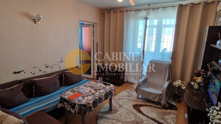 3 Camere Semidecomandat, zona Alexandru-Familial. - Poză 1