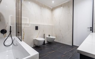 Chirie, apartament, 4 camere, str. Universității, Centru - Poză 36