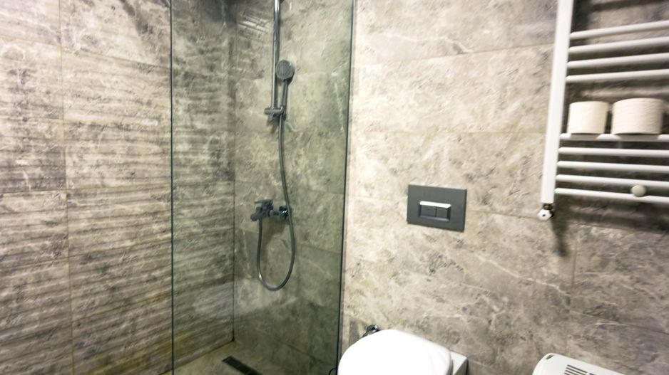 Apartament 2 camere în Solid Residence Butoaie – vedere către lac - Poză 14